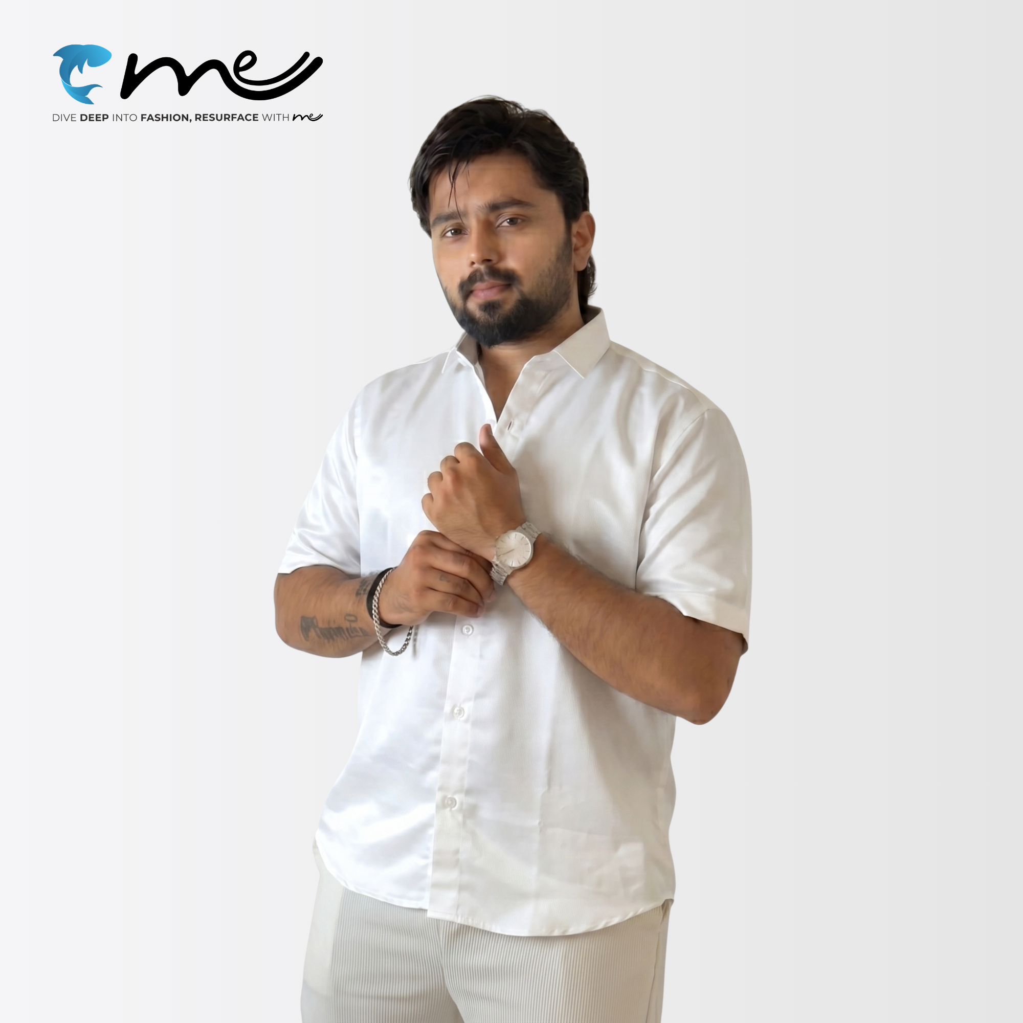 Midnight White - Men's White Shine Half-Sleeve Casual Shirt