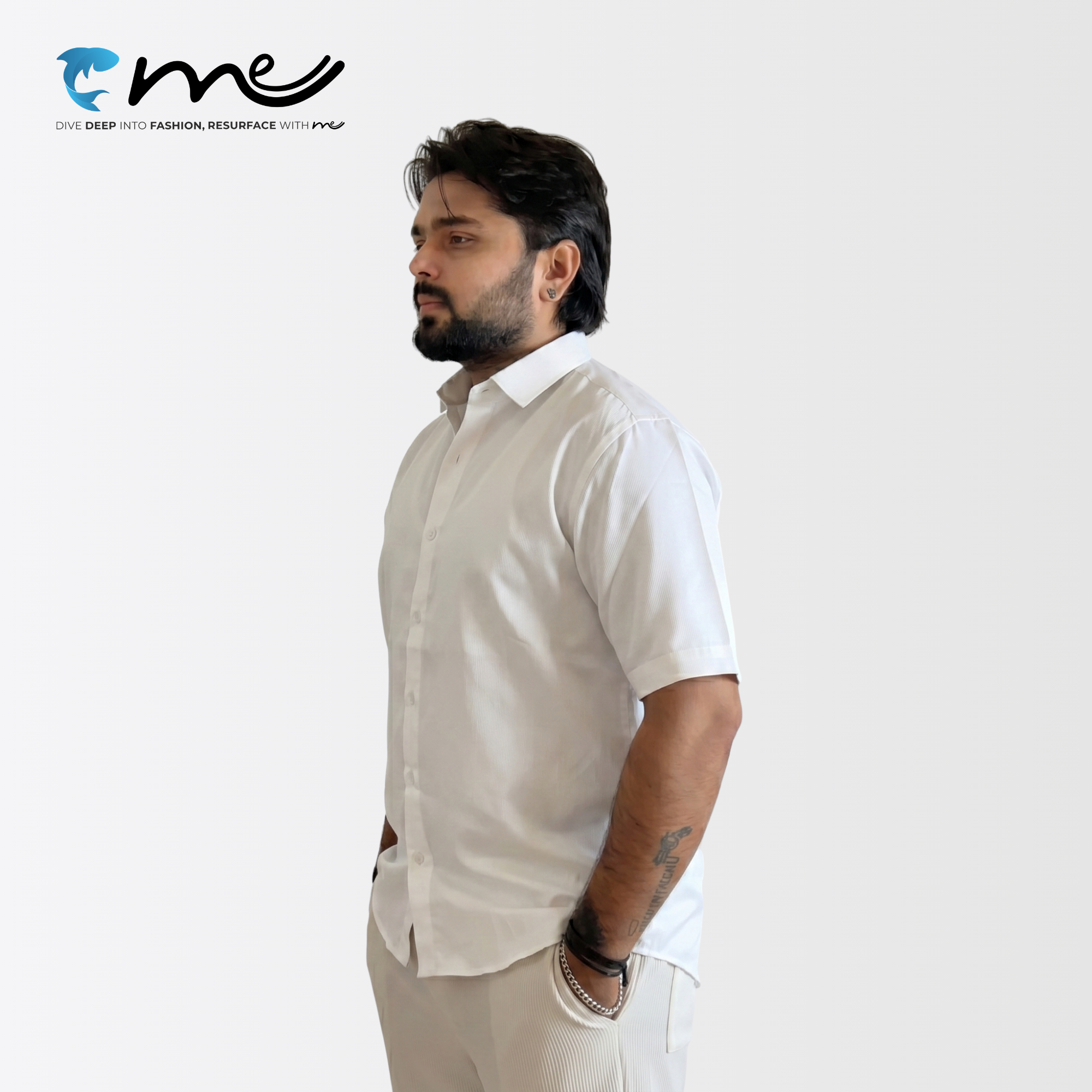 Midnight White - Men's White Shine Half-Sleeve Casual Shirt